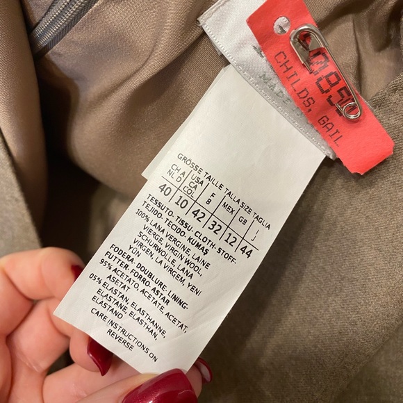 EUC Beautiful MaxMara Dress - 100% Virgin Wool - 8 - Cap Sleeves, V-Neck, Sheath - Picture 9 of 11